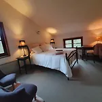 Au Charme Du Temps *