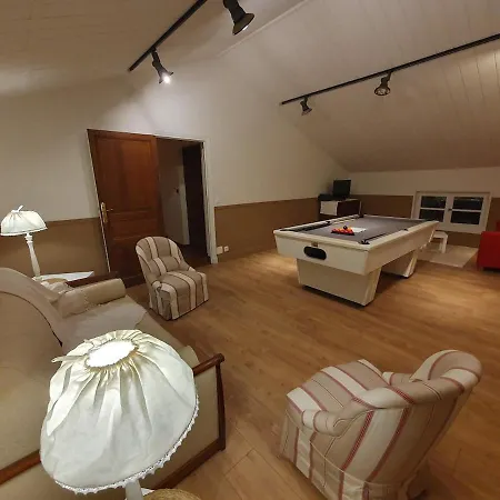 Au Charme Du Temps *