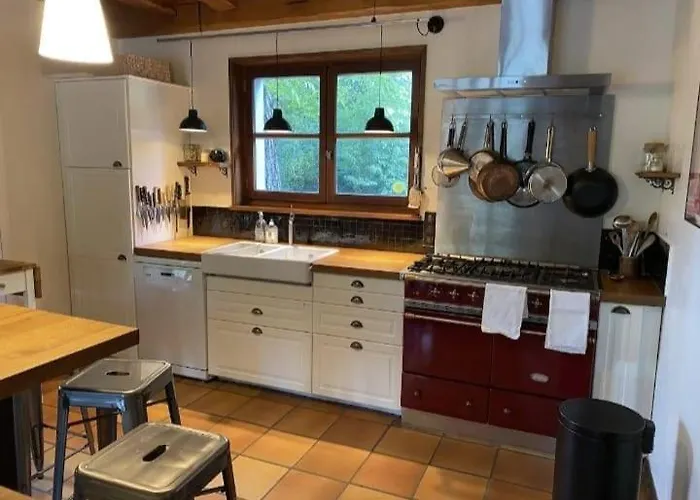 Au Charme Du Temps بيت للعطل